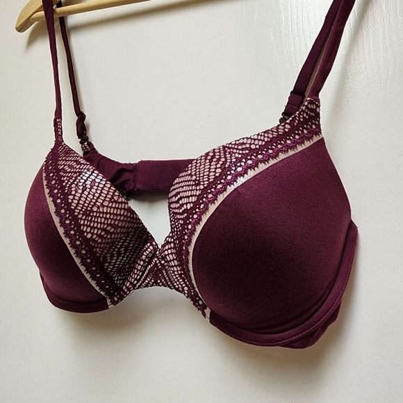 Body by Victoria's secret perfect shape full coverage bra Size 34C - Picture 3 of 8